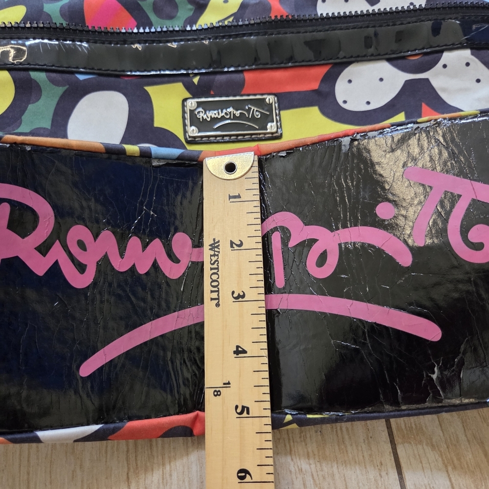 Romero Britto Medium Tote - Picture 11 of 11